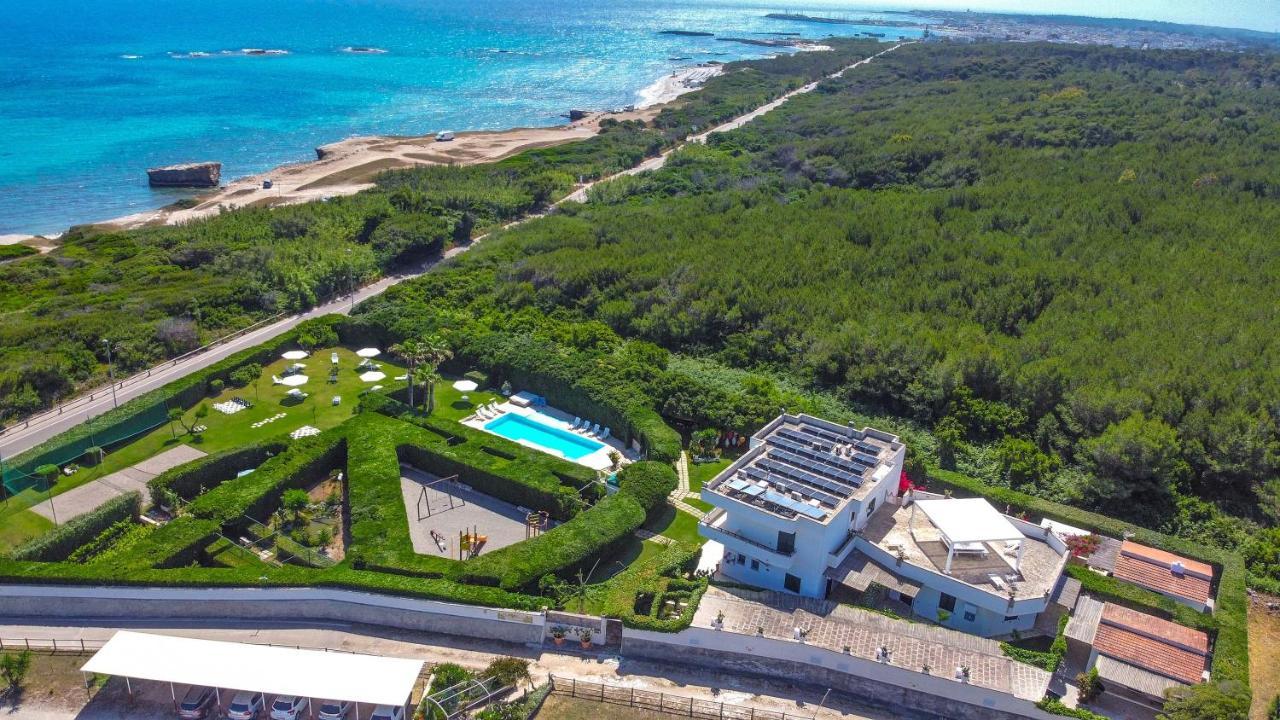 Residence Punta Cassano - In Piscina Sulla Spiaggia Di Sabbia San Foca Dış mekan fotoğraf