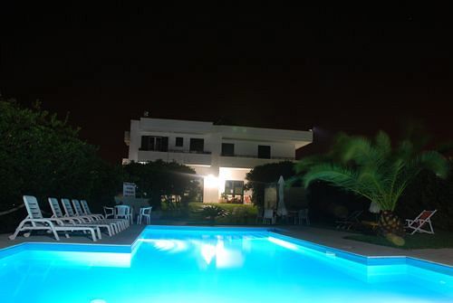 Residence Punta Cassano - In Piscina Sulla Spiaggia Di Sabbia San Foca Dış mekan fotoğraf